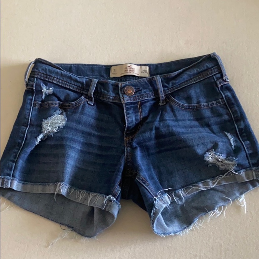 Hollister Midi Jean shorts